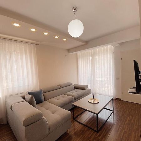 Diamond Apartment Prishtina Pristina Eksteriør bilde